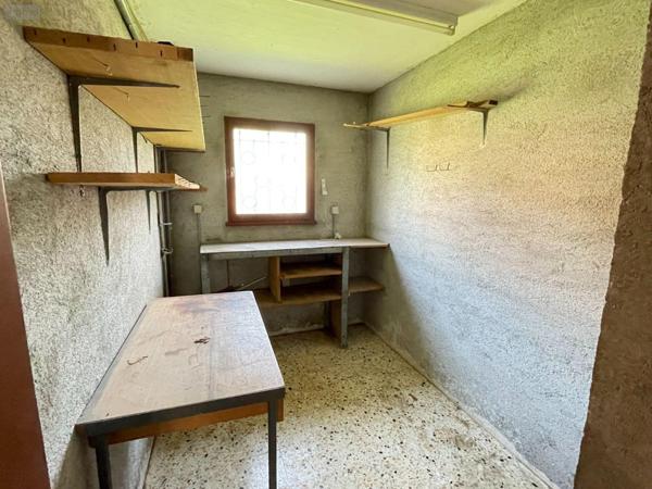 Maison individuelle à vendre à Manosque dans les Alpes-de-Haute-Provence (04100), ref : 025/1897