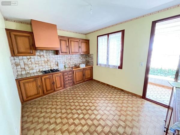 Maison individuelle à vendre à Manosque dans les Alpes-de-Haute-Provence (04100), ref : 025/1897