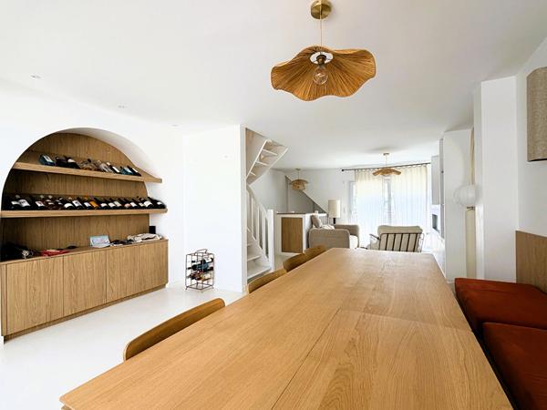Maison appartement rénovée avec jardin, terrasse et garage ? Proche commerces et plage