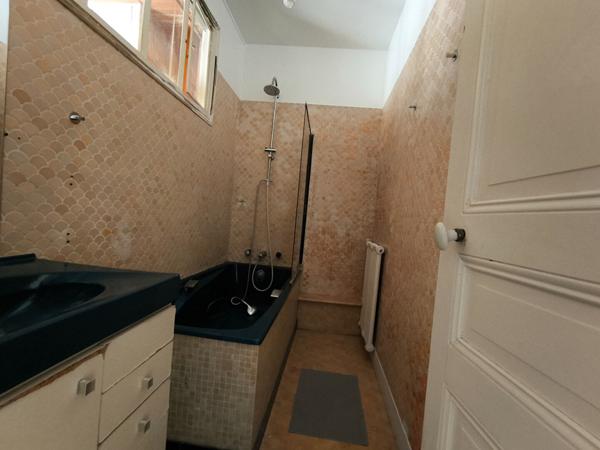 20669 - Hyper centre de Soissons Appartement à rénover