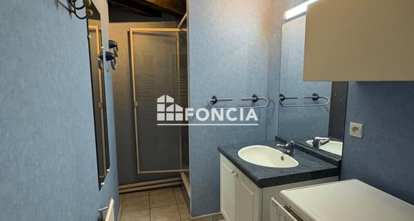 Location Appartement 2 pièces 46.7 m² - Grenoble 38000