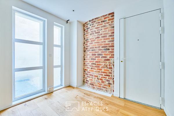 Ancien studio photo transformé en triplex à Marcadet – Poissonniers