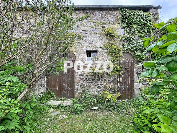 A vendre maison 9 pièces de 240 m² avec jardin à COUTANCES (50200) COUTANCES