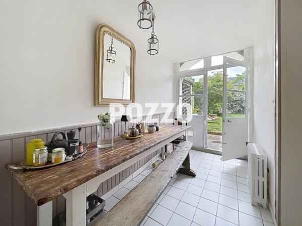 A vendre maison 9 pièces de 240 m² avec jardin à COUTANCES (50200) COUTANCES