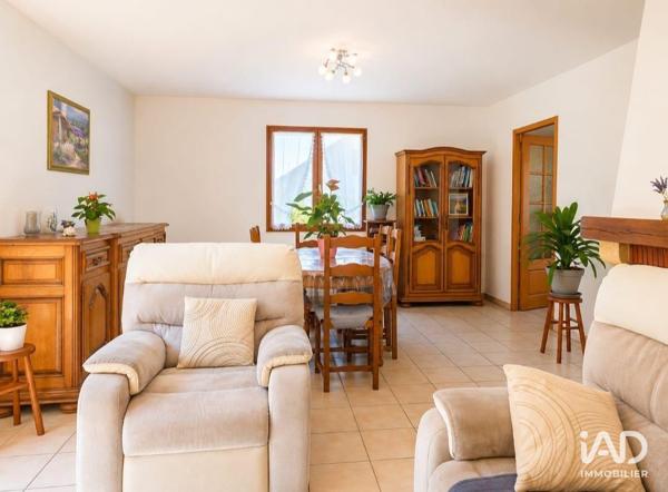 Maison à vendre 4 pièces 93 m² Saint-Jean-de-Tholome