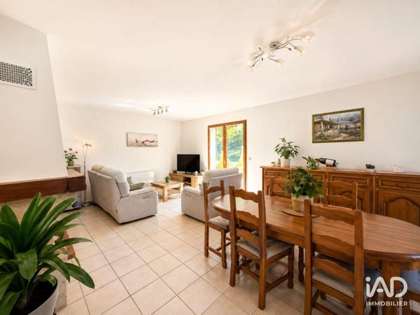 Maison à vendre 4 pièces 93 m² Saint-Jean-de-Tholome