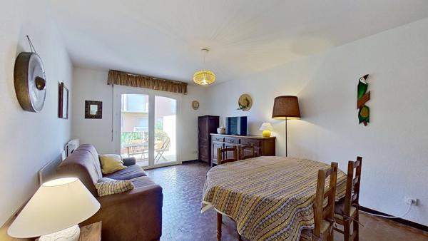 Appartement
         3 pièces
        - 60 m² Exclusivité 300 000 € *