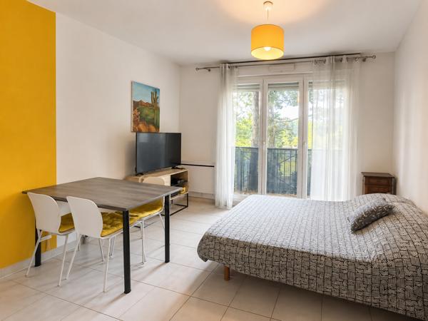 Appartement
         1 pièce
        - 20 m² Exclusivité 95 000 € *