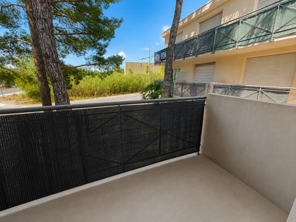 Appartement
         1 pièce
        - 20 m² Exclusivité 95 000 € *