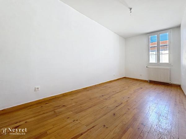 Plein centre ville, 5 pièces au calme