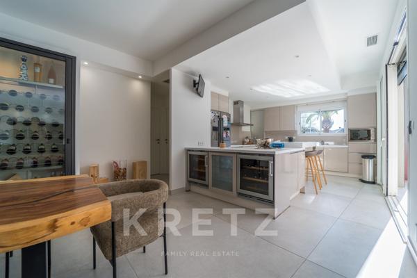 Villa contemporaine en bord de mer