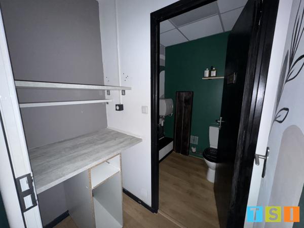 Local commercial rénové – 47 m² au cœur de ville