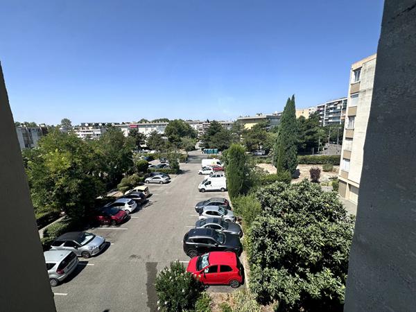 Appartement à louer 1 250 € CC Aix-en-Provence 3 p 57 m² DPE