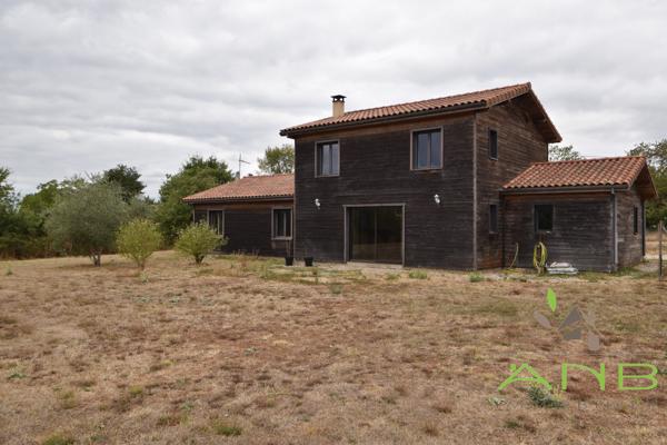 🏡 Maison ossature bois – Luminosité, volumes et cadre naturel