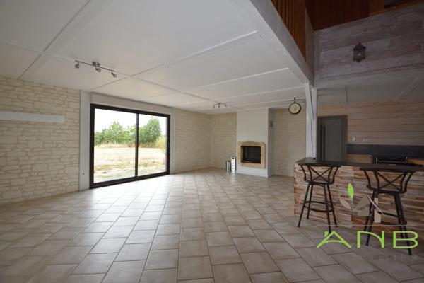 🏡 Maison ossature bois – Luminosité, volumes et cadre naturel