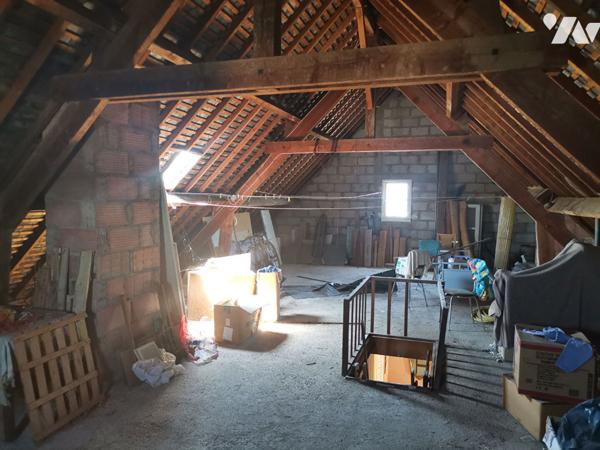 EXCLUSIVITE - MONTFORT SUR MEU, maison années 60 de 82 m² hab., terrain de 526 m²