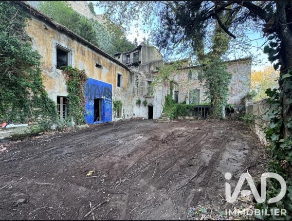 Immeuble à vendre 960 m² Villeneuve-lès-Avignon