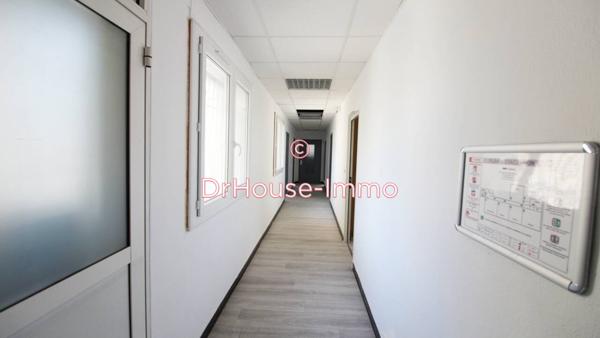 Bureau à louer 7 pièces de 107 m²