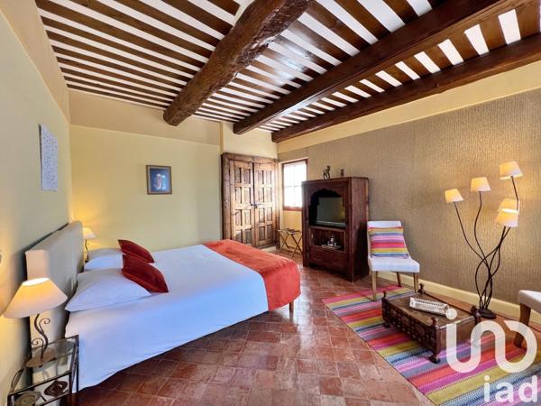 Demeure 10 pièces de 400 m² à Buis-les-Baronnies (26170)