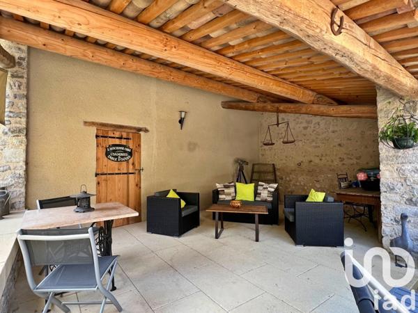 Demeure 10 pièces de 400 m² à Buis-les-Baronnies (26170)