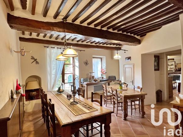Demeure 10 pièces de 400 m² à Buis-les-Baronnies (26170)