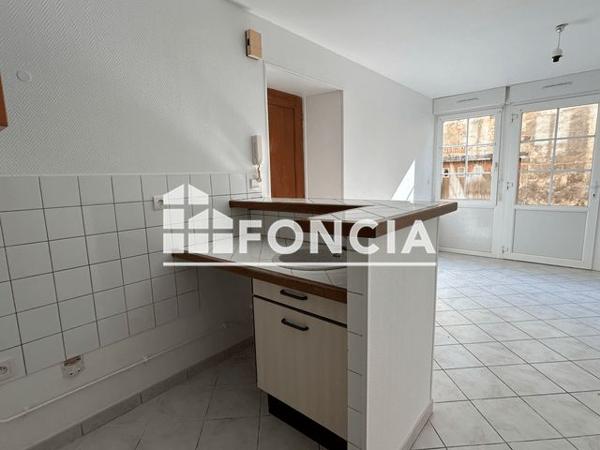 Location Studio 19.6 m² - 14/16 RUE DU BOSQ Saint Pierre Sur Dives 14170