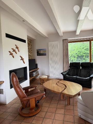 À VENDRE MAISON DE CARACTÈRE SÉNÉ BOURG-866 m2 de terrain