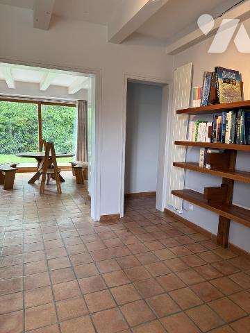 À VENDRE MAISON DE CARACTÈRE SÉNÉ BOURG-866 m2 de terrain