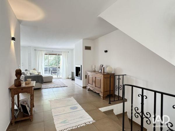 Maison à vendre 5 pièces 135 m² Trets
