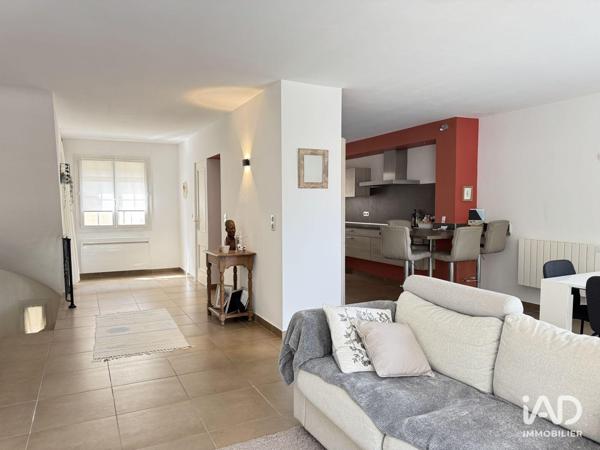 Maison à vendre 5 pièces 135 m² Trets