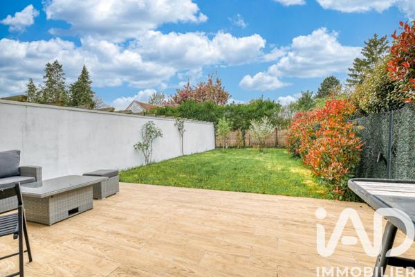 Maison à vendre 4 pièces 90 m² Villeneuve-Saint-Denis