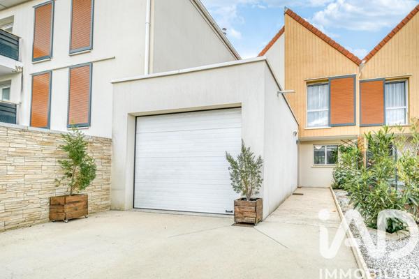 Maison à vendre 4 pièces 90 m² Villeneuve-Saint-Denis