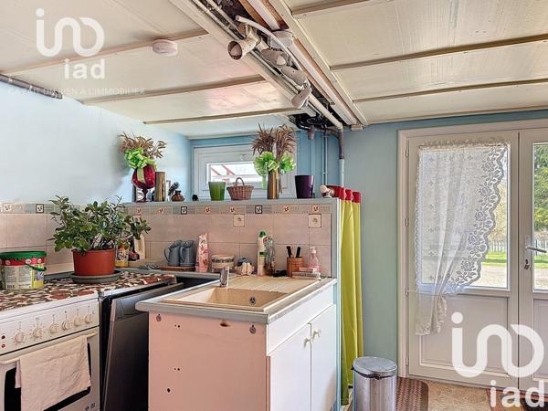 Maison traditionnelle 5 pièces de 87 m² à Château-Renard (45220)