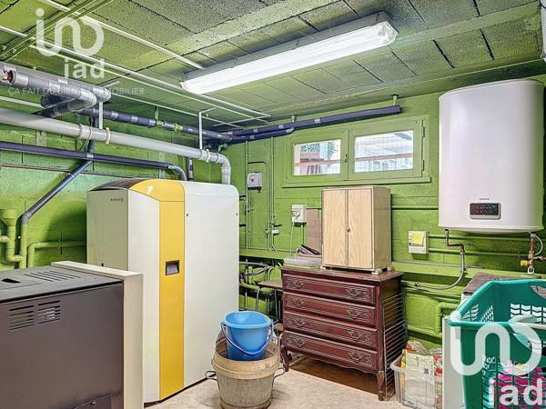 Maison traditionnelle 5 pièces de 87 m² à Château-Renard (45220)