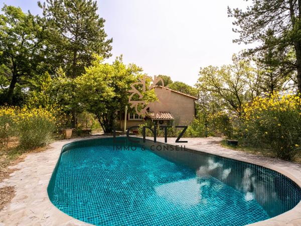 Dans un cadre verdoyant, maison de 123m² sur terrain de 3482m²