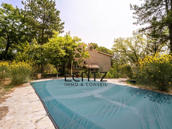 Dans un cadre verdoyant, maison de 123m² sur terrain de 3482m²