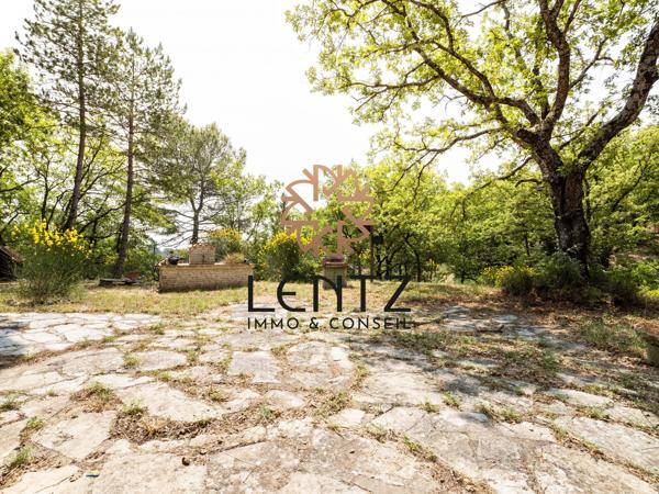 Dans un cadre verdoyant, maison de 123m² sur terrain de 3482m²