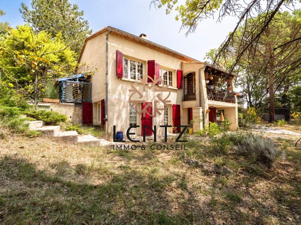 Dans un cadre verdoyant, maison de 123m² sur terrain de 3482m²