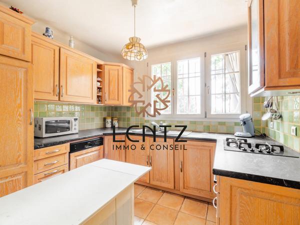 Dans un cadre verdoyant, maison de 123m² sur terrain de 3482m²