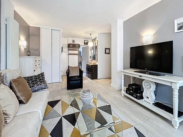 Valence Chateauvert Appartement 3 pièces de 62.69 m2 2 balcons