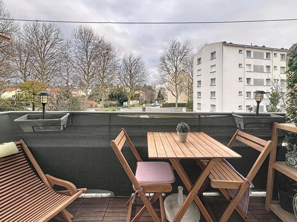 Valence Chateauvert Appartement 3 pièces de 62.69 m2 2 balcons