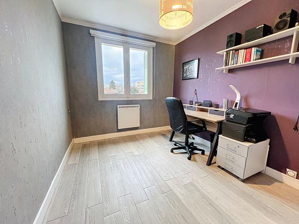 Valence Chateauvert Appartement 3 pièces de 62.69 m2 2 balcons