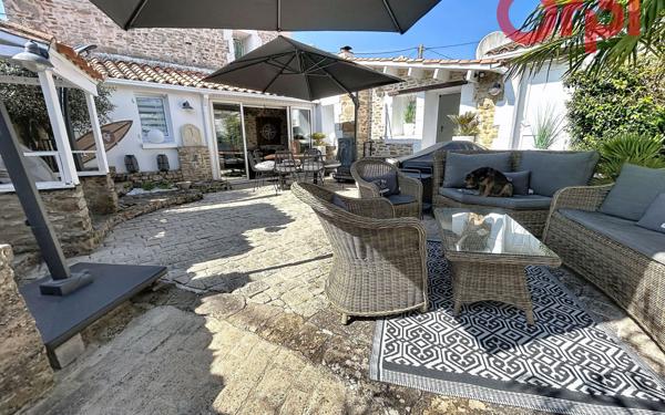 Maison à vendre    5 pièces •  Talmont-Saint-Hilaire