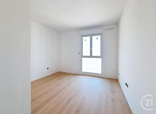 Appartement T4 à vendre  4 pièces - 76,88 m2 BEZIERS - 34