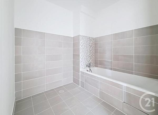 Appartement T4 à vendre  4 pièces - 76,88 m2 BEZIERS - 34