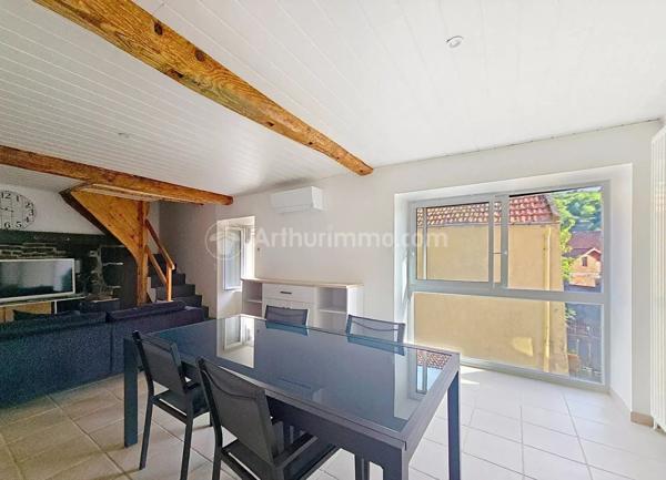 Location                                                      Maison
                        
                     4 pièces                      96 m2                     à Saint-Genès-Champanelle