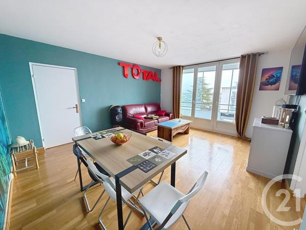 Appartement F4 à vendre  4 pièces - 77,36 m2 CHENOVE - 21