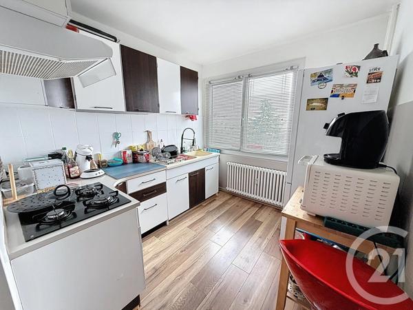 Appartement F4 à vendre  4 pièces - 77,36 m2 CHENOVE - 21