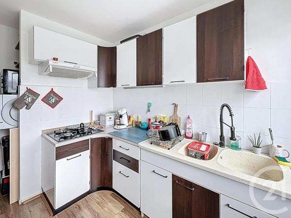 Appartement F4 à vendre  4 pièces - 77,36 m2 CHENOVE - 21