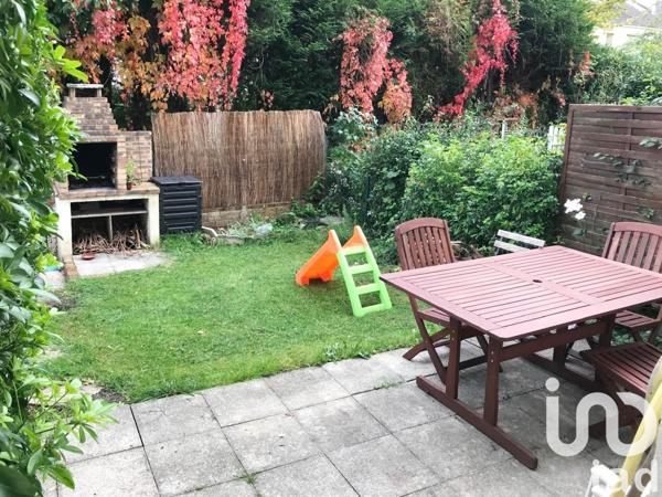 Maison 5 pièces de 95 m² à Villepreux (78450)